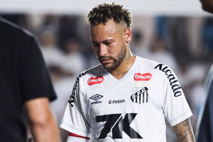 开云登录入口-内马尔:球场状况不佳已向相关负责人反映 我在为回归巴西队努力