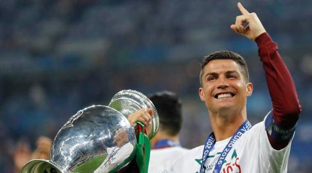 开云登录入口-人生第5届欧洲杯 C罗可以打破或刷新多少纪录?